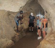 探索岩泉洞